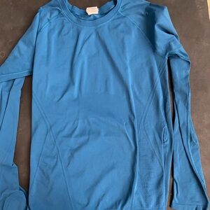 Athleta dark Blue momentum Top